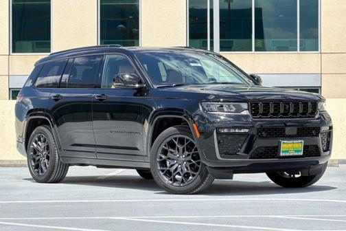 Diamond Black 2026 Jeep Grand Cherokee L Summit