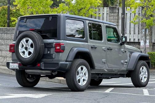 Gray 2022 Jeep Wrangler Unlimited Sport