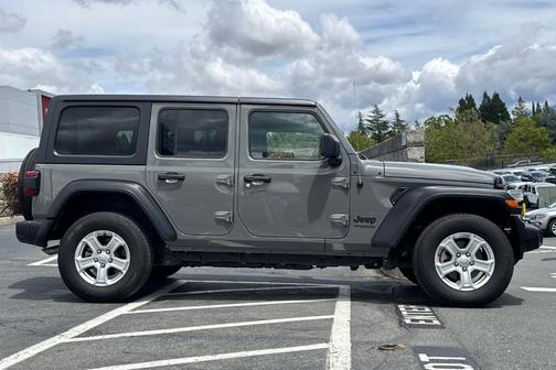 Gray 2022 Jeep Wrangler Unlimited Sport