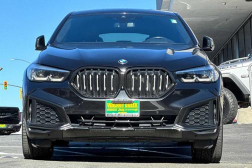 2023 BMW X6 xDrive40i