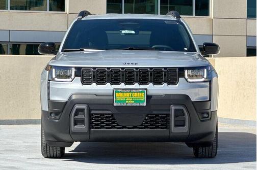 Silver Zynith 2026 Jeep Cherokee LAREDO/LIMITED