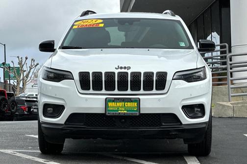 2023 Jeep Cherokee Altitude Lux