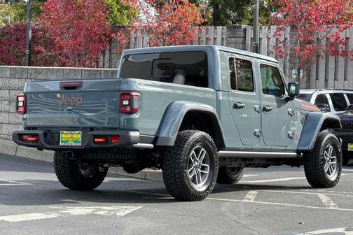 2026 Jeep Gladiator Mojave