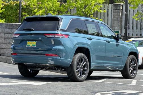 Steel Blue 2026 Jeep Grand Cherokee Limited Reserve 4x4