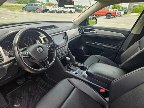 2018 Volkswagen Atlas 3.6L SE