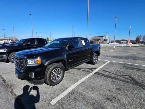 2022 GMC Canyon AT4