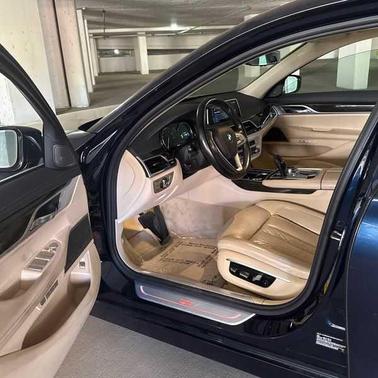 2016 BMW 750 i xDrive