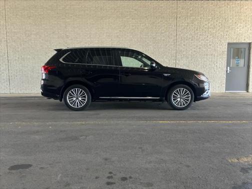 2019 Mitsubishi Outlander PHEV GT