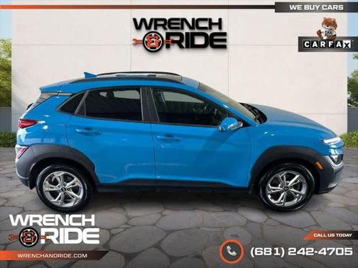 2022 Hyundai KONA SEL