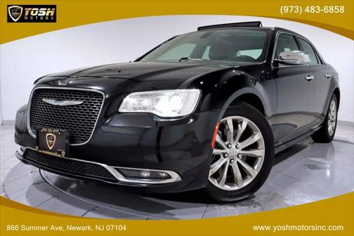 2017 Chrysler 300C Base
