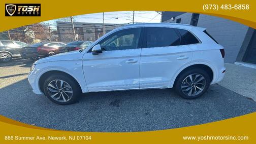 2024 Audi Q5 45 S line Premium Plus