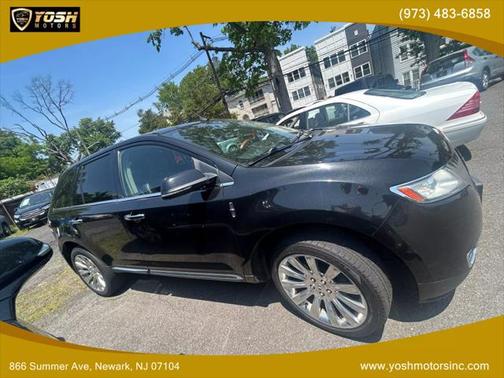2015 Lincoln MKX Base