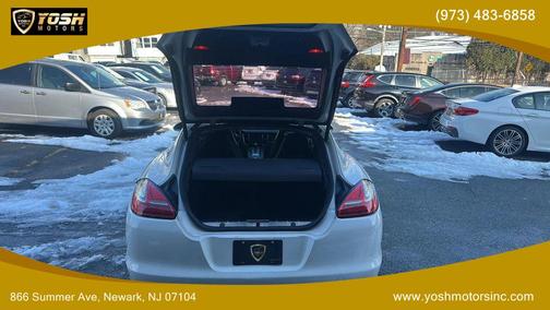 2012 Porsche Panamera 4