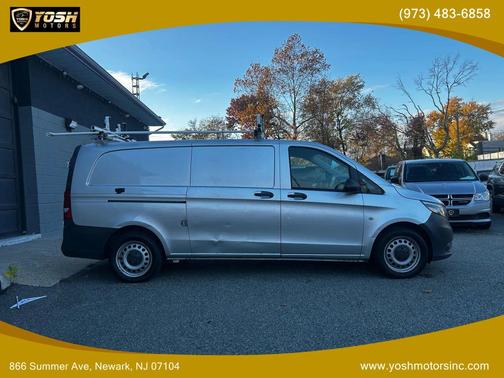 2020 Mercedes-Benz Metris Base