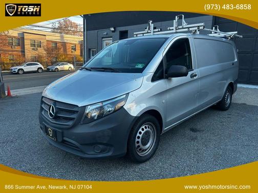 2020 Mercedes-Benz Metris Base