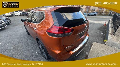 2017 Nissan Rogue SL