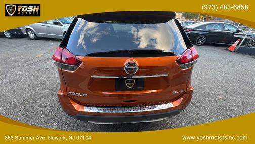 2017 Nissan Rogue SL