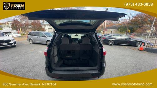 2015 Toyota Sienna LE