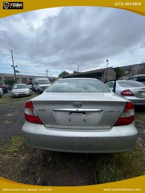 2004 Toyota Camry LE