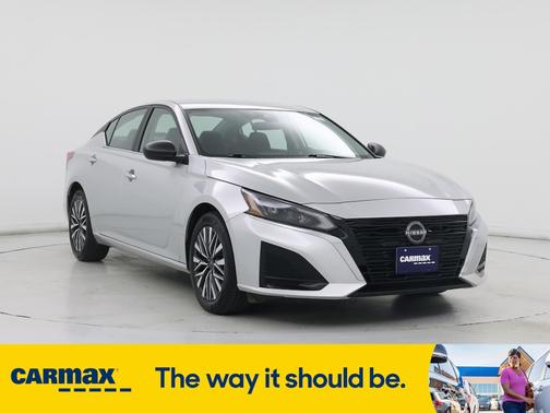 2024 Nissan Altima SV
