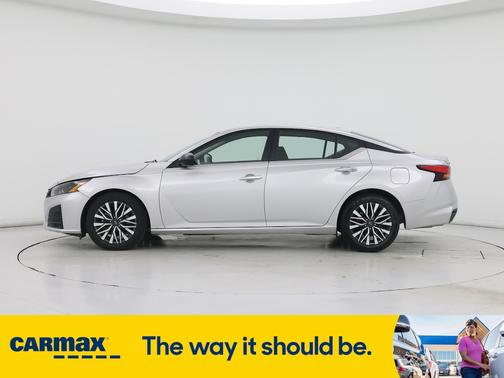 2024 Nissan Altima SV
