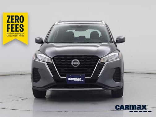 Gray 2022 Nissan Kicks SV