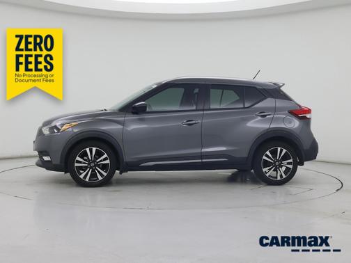Gray 2020 Nissan Kicks SR