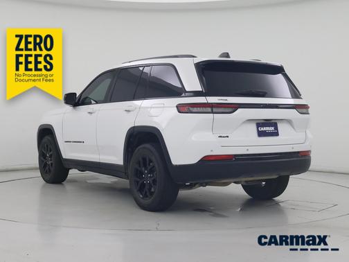 White 2025 Jeep Grand Cherokee Altitude