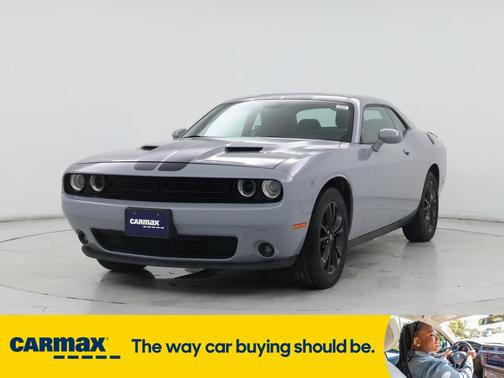 2020 Dodge Challenger SXT