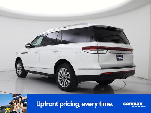 2023 Lincoln Navigator Standard