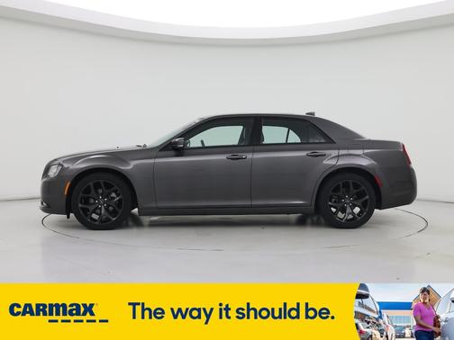 2022 Chrysler 300 S