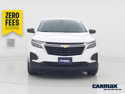 White 2022 Chevrolet Equinox LS