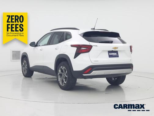 White 2025 Chevrolet Trax LT