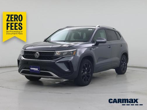 Gray 2023 Volkswagen Taos SE
