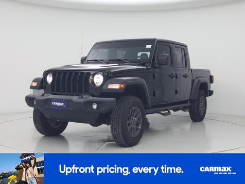 Black 2022 Jeep Gladiator Sport