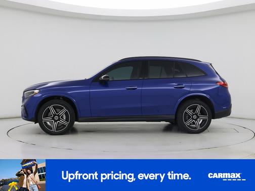 2025 Mercedes-Benz GLC 300 