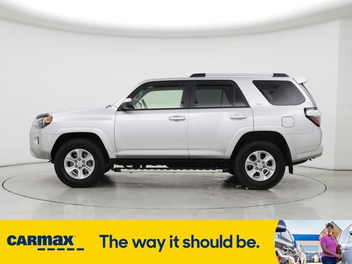2022 Toyota 4Runner SR5