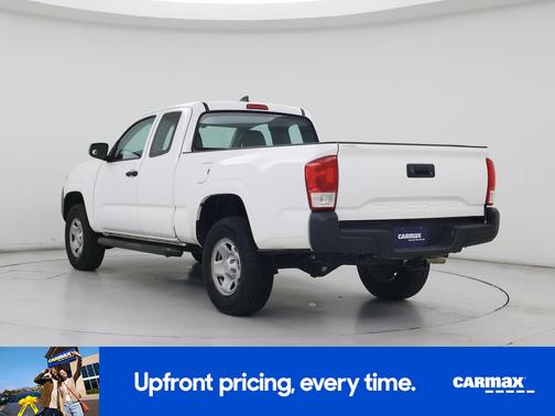 2016 Toyota Tacoma SR