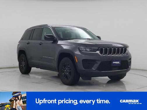 Gray 2023 Jeep Grand Cherokee Laredo