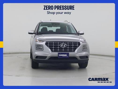 Silver 2025 Hyundai VENUE SEL
