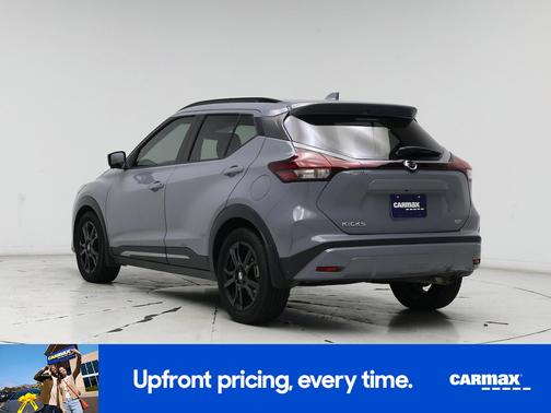 2021 Nissan Kicks SR