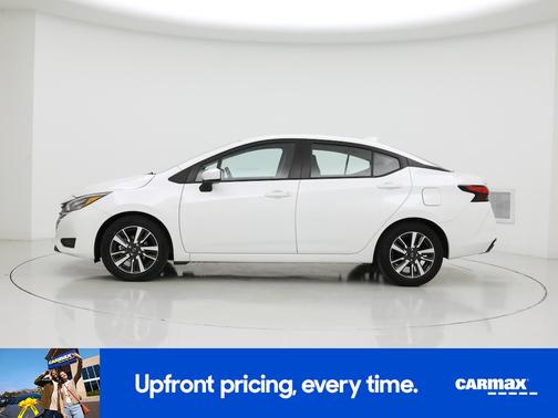 White 2025 Nissan Versa SV