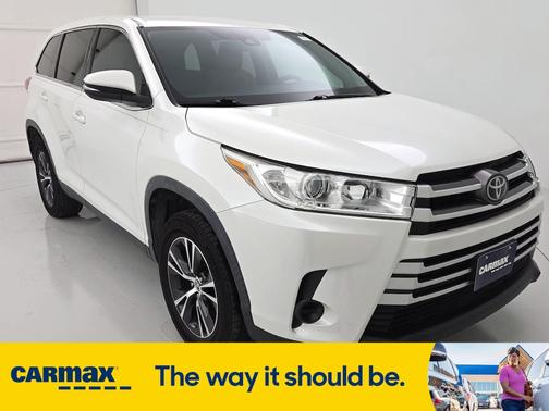 2019 Toyota Highlander LE