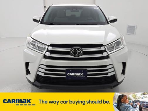 2019 Toyota Highlander LE