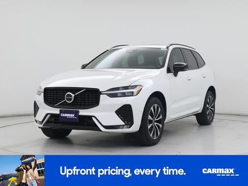 2024 Volvo XC60 B5 Plus Dark Theme