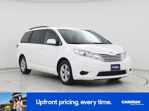 2017 Toyota Sienna LE