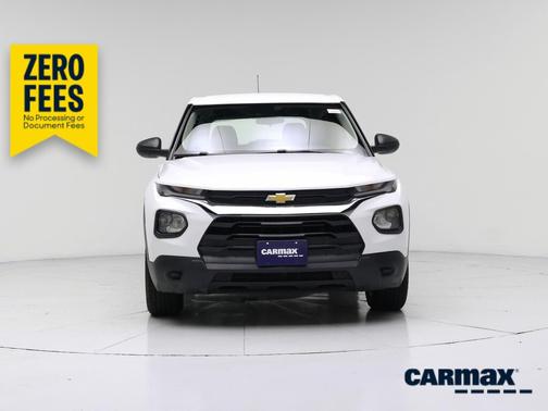 White 2023 Chevrolet Trailblazer LS