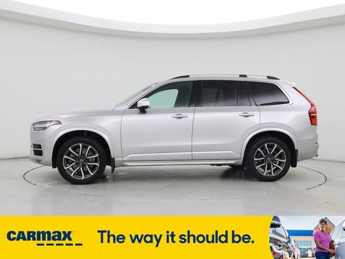 2018 Volvo XC90 T5 Momentum
