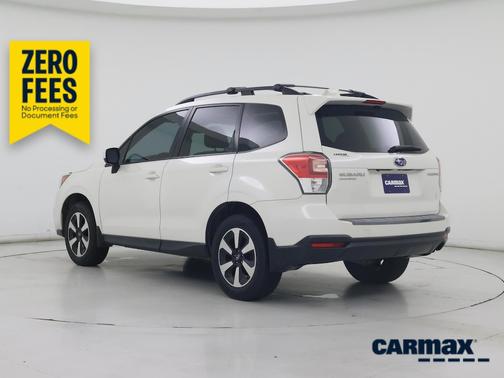 White 2018 Subaru Forester 2.5I Premium