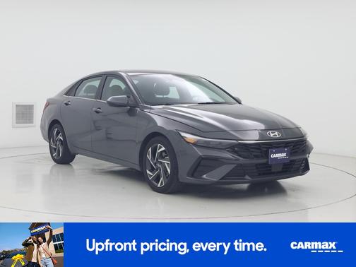 Gray 2025 Hyundai ELANTRA SEL Convenience